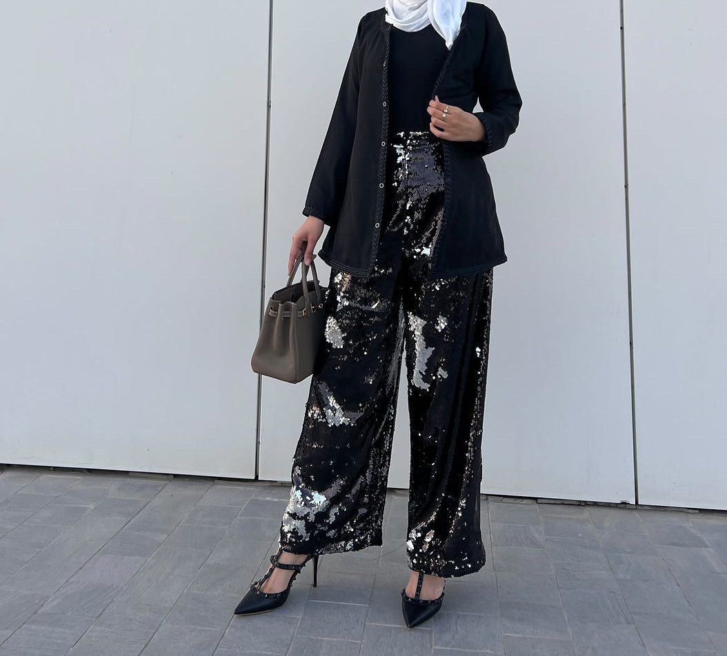 Tartar pants with black blazer